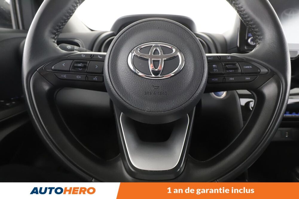 Yaris Cross 1.5 Hybride 2WD Dynamic Business 116H 2023 occasion 92130 Issy-les-Moulineaux