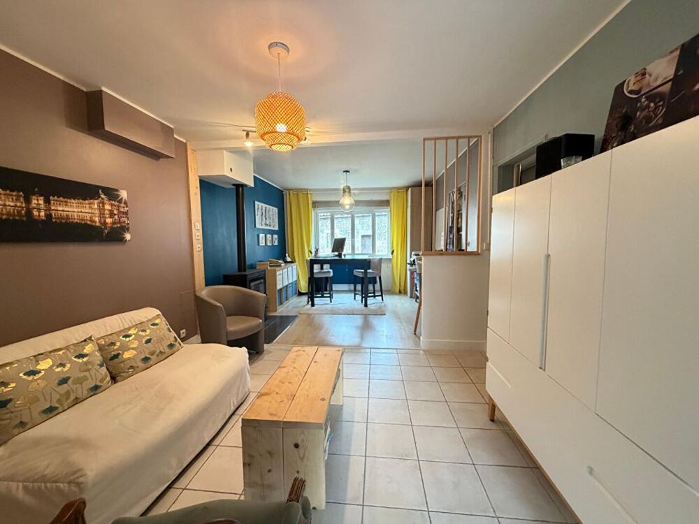 Maison Ozillac -159M2 - 4 CHAMBRES - GRAND JARDIN - PRIX 246750 HAI