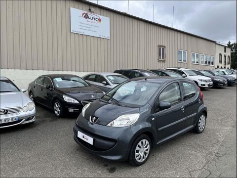 Peugeot 107 1.0 68 CV 1.0I - 12V