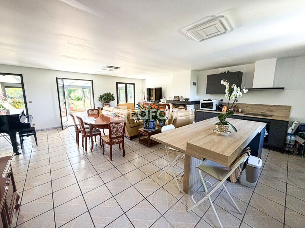 Vente Maison Maison Fontaine La Mallet 6 pièce(s) 142 m2 Fontaine la mallet