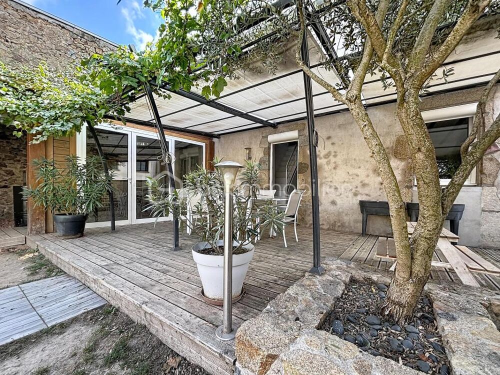 Maison de caractère à 5 minutes du centre-ville de Bressuire
