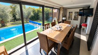  Villa à vendre 5 pièces 140 m²