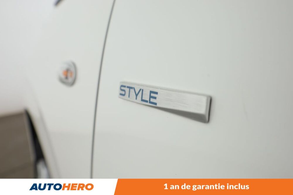 108 1.0 VTi Style ETG5 5P 72 ch 2018 occasion 92130 Issy-les-Moulineaux