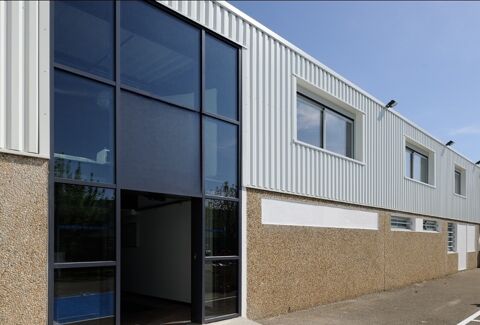 Local d'activit&eacute; &agrave; vendre MIRIBEL (01)-locaux d'activit&eacute;/entrepot + bureaux de 2600m2 environ, option ERP 5eme cat&eacute;gorie obtenue 1999000 01700 Miribel