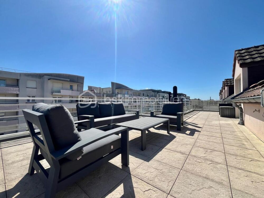 DIJON Nation - Magnifique duplex climatisé - 3 chambres denier étage/terrasse, parking privatif