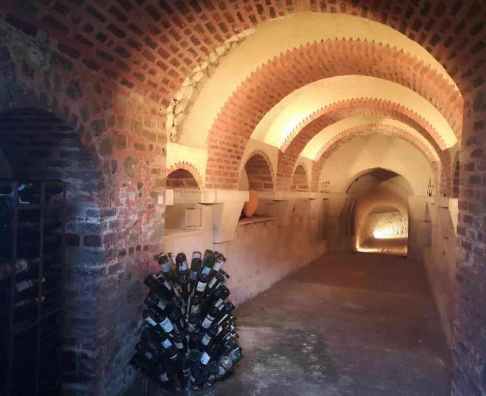 � vendre  Propri�t�/ch�teau La Chartre-sur-le-Loir (72340)