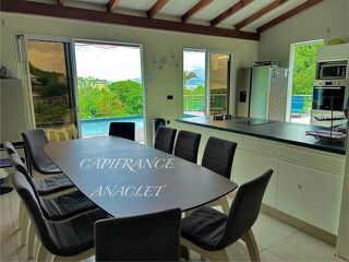  Villa à vendre 6 pièces 215 m²