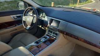 XF 3.0 V6 340 4WD BVA6 Premium 2013 occasion 45130 Saint Ay