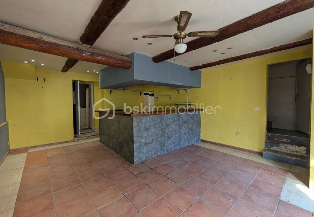Vente Maison Saint-Pons-de-Mauchiens : Maison de village de 91 m² avec terrasse et local en RDC (Licence IV disponible) Saint pons de mauchiens
