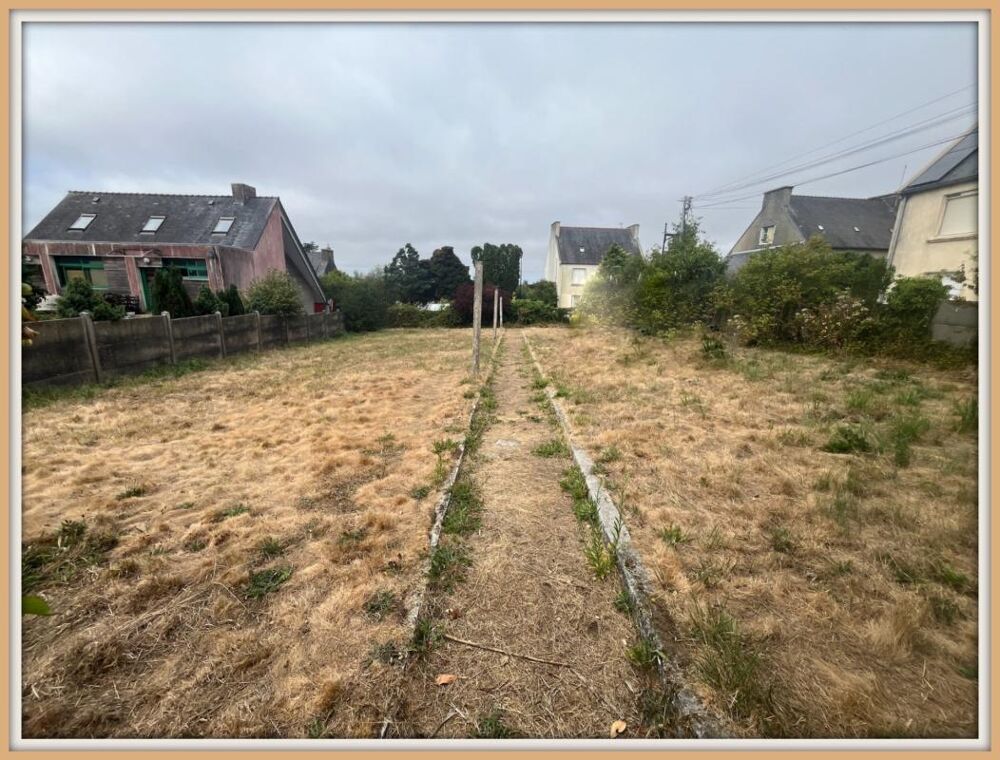 Vente Terrain Terrain à vendre de 744,00 m² COMMANA (29) Commana