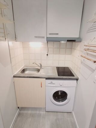  Appartement à louer 1 pièce 23 m²