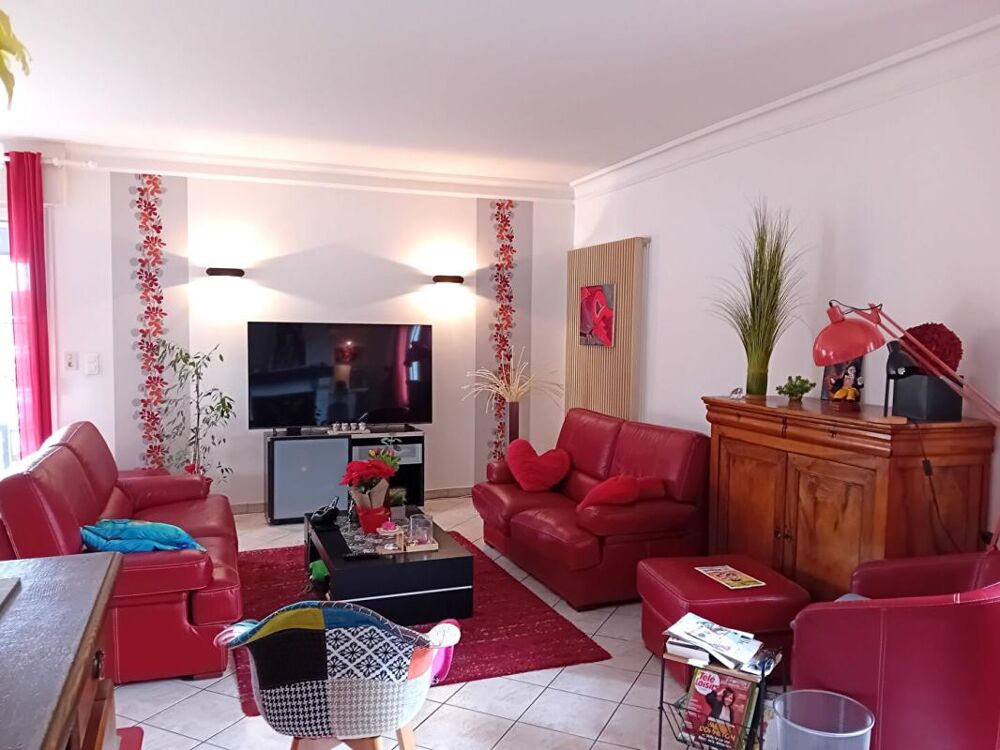 Vente Maison Maison  7 pièce(s) 199 m2 garage puits Caussade