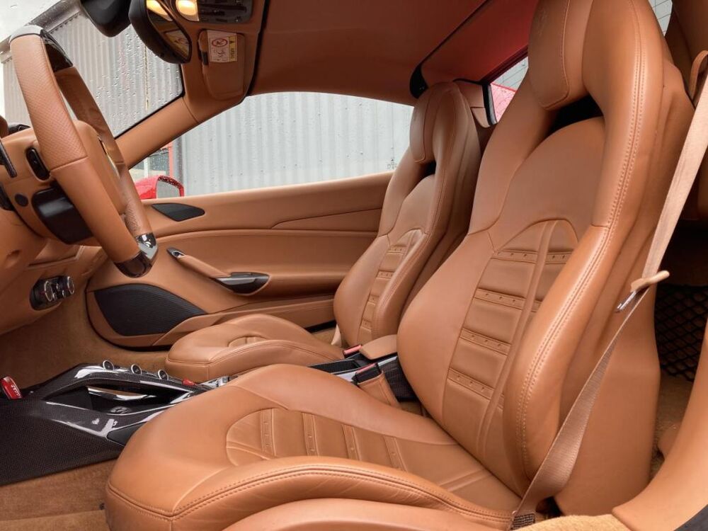 488 Spider 3.9 V8 670 CH - ORIGINE FRANCE ENTRETIEN EXCLUSIF FER 2016 occasion 14650 Carpiquet