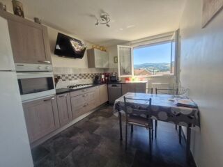  Appartement � vendre 4 pi�ces 85 m�