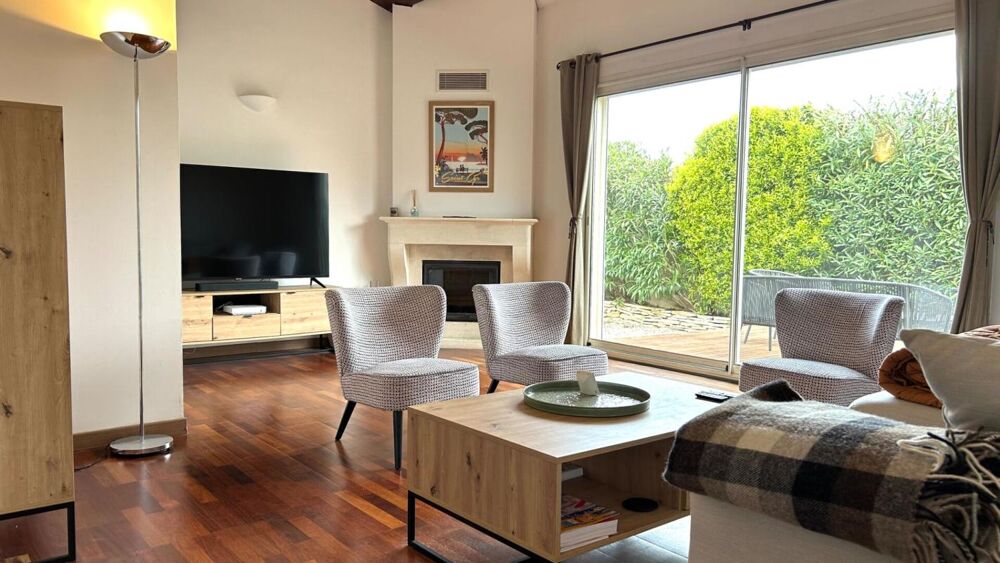  vendre  Maison Saint-Cyr-sur-Mer (83270)