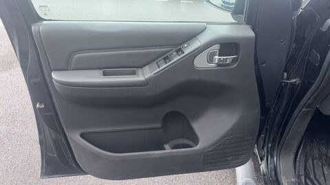 Navara 2.5 dCi 190 4WD Double Cabine Xe 2015 occasion 38300 Bourgoin Jallieu