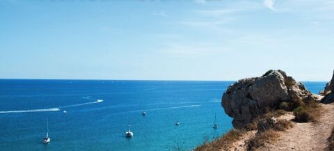 local/bureau &agrave; vendre LEUCATE (11) 108,50m2 li&eacute; a&agrave; un garage de 18,45m2 266988 11370 Leucate