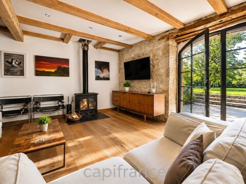   Maison de caractère en pierre, entièrement restaurée avec goût, à deux pas d'un village classé Maison - 4 pièce(s) - 103 m²