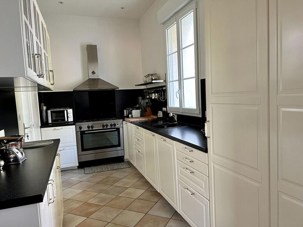 à vendre  Propriété/château Vendôme (41100)
