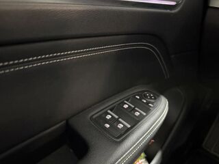 Arkana LJH) E-TECH 1.6 i 16V GPF 145 Hybrid S&S 94 cv Bo&icirc;te auto IN 2021 occasion 85190 Venansault