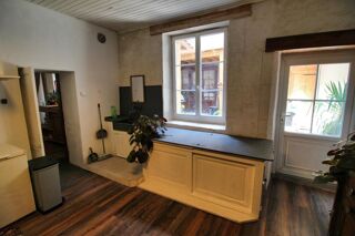 Vente Maison BAZAS CENTRE, maison de caractère avec cour intérieure, 8 pieces, 4 chambres Bazas