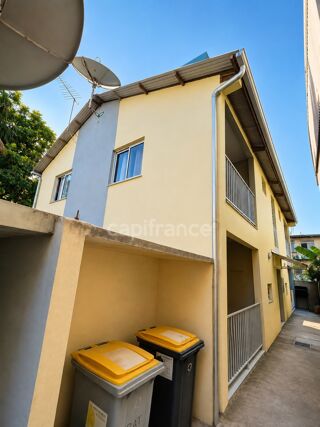 Immeuble à vendre 8 pièces 195 m²