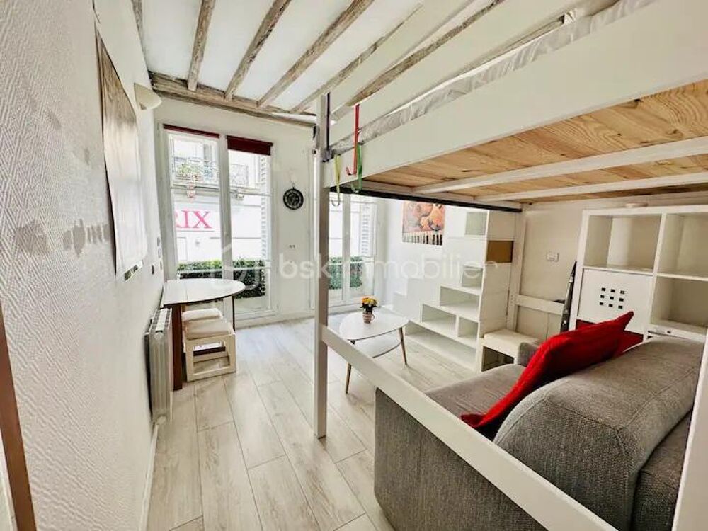 Location Appartement STUDIO entièrement équipé proche du MOULIN ROUGE et du métro Paris 9