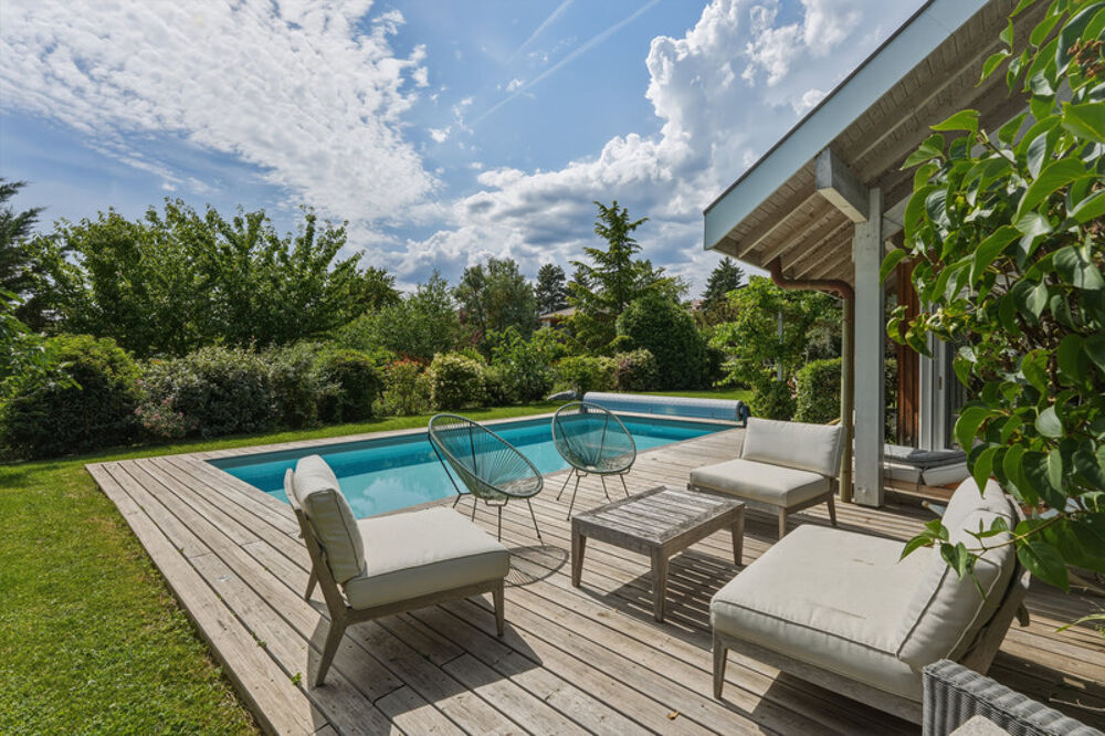 à vendre  Maison Prévessin-Moëns (01280)