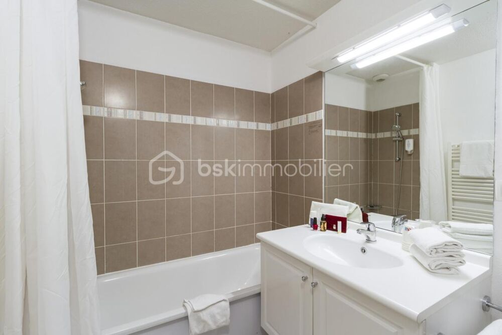 Vente Appartement Spécial investisseurs - T4 meublé avec parkings en résidence de tourisme Gerzat