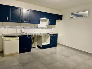  Immeuble � vendre 9 pi�ces 230 m�