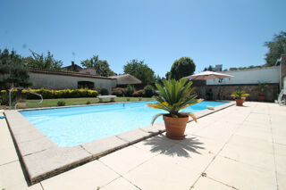  Maison  vendre 5 pices 190 m