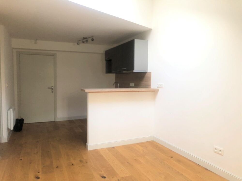 T2 avec cave à Nantes
