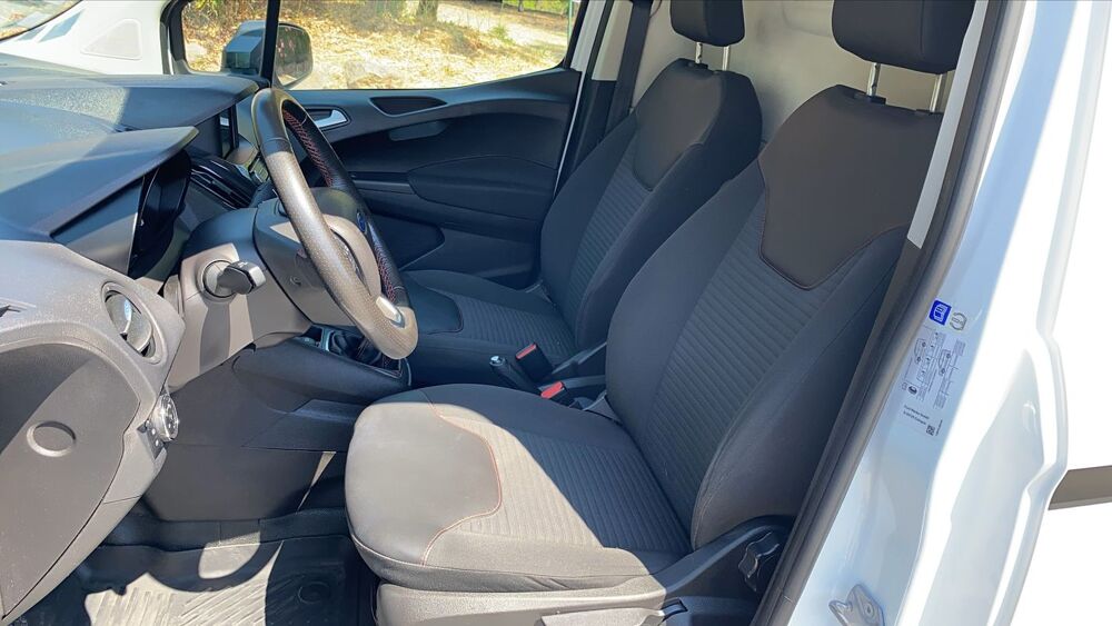 Transit 1.5 TDCI 100ch Stop&Start Trend Business Sport 2022 occasion 83600 Frejus
