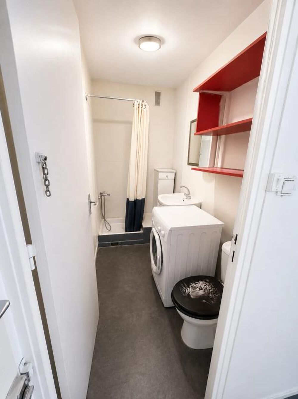 Charmant studio avec loggia à 600 mètres des plages