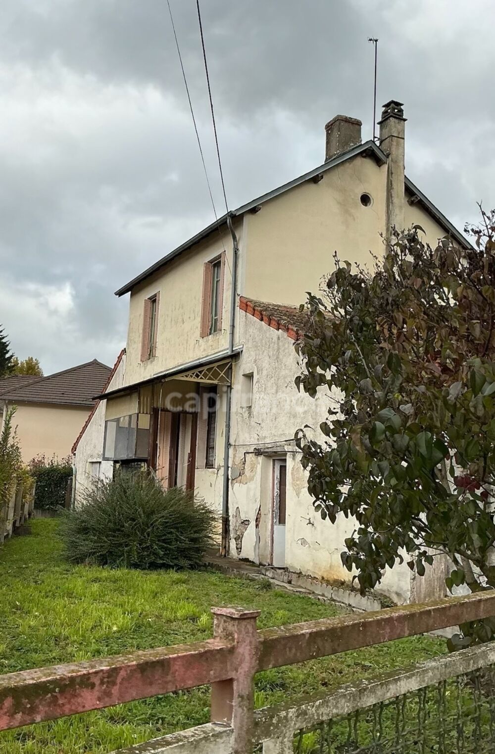 Vente Maison ? Maison entièrement à rénover avec jardin, dépendances – Mayet-de-Montagne Le mayet de montagne