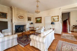 Propriété/château à vendre 11 pièces 370 m²
