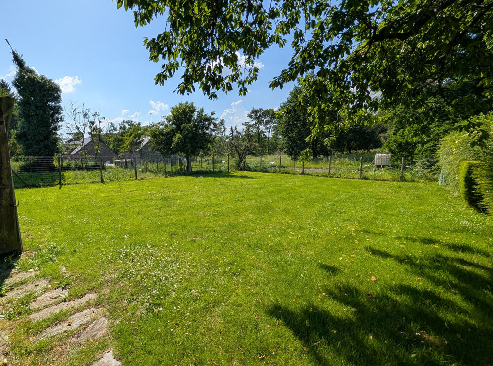 Vente Maison Maison en pierre avec dépendances et jardin – La Chapelle-Gaceline (La Gacilly) - grand terrain - véranda - charme - garage La gacilly
