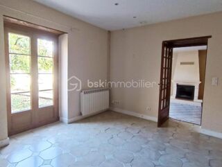 Vente Maison Maison de 161 m² avec jardin, véranda et grange en pierre – Béraut (32100) Condom