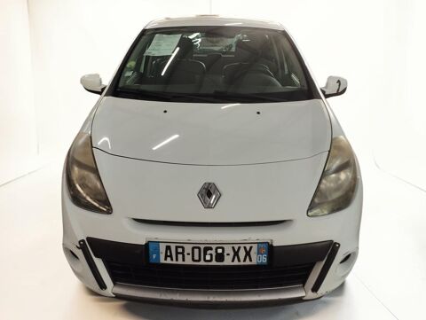 Clio III 1.6 110 EXCEPTION TOMTOM BA 5P 2010 occasion 06640 Saint-Jeannet