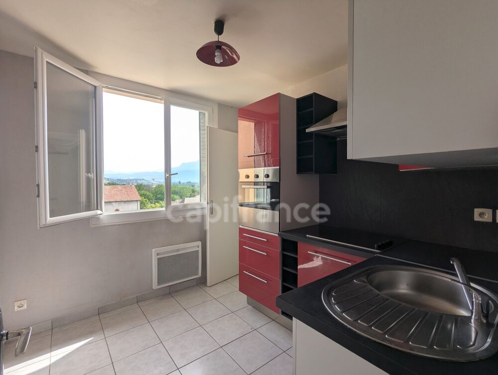 Appartement à vendre 4 pièces TULLINS (38) - 62.79 m² - Dernier étage - 2 chambres- 2 caves et stationnement au bas de l'immeub