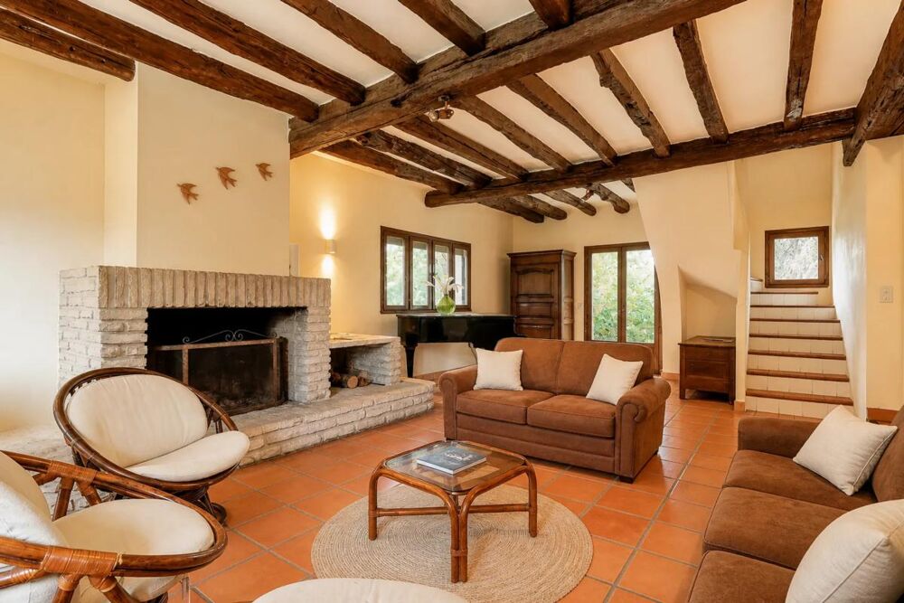 Maison de caractère de 200 m² située à une heure de Paris