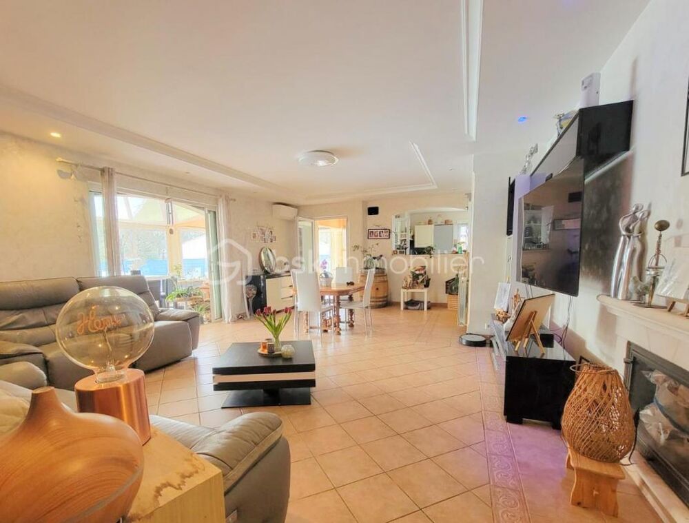 � vendre  Villa Trans-en-Provence (83720)