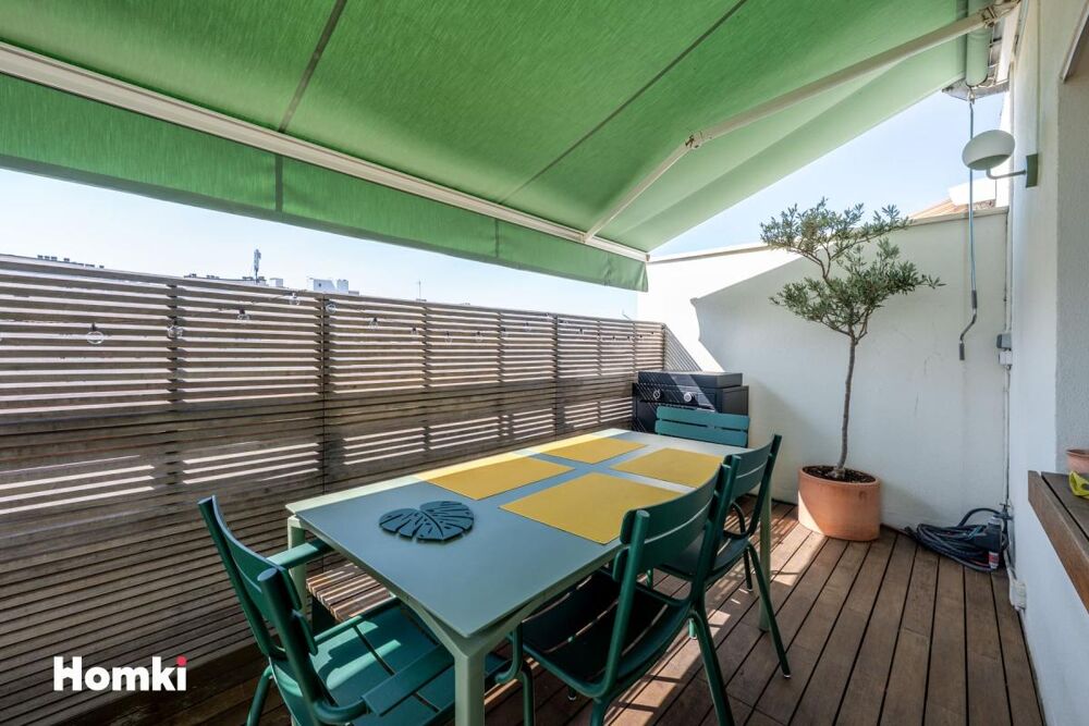 Vente Appartement Coup de cœur – Dernier étage, 3 pièces de 80 m2 avec terrasse et vue dégagée Courbevoie