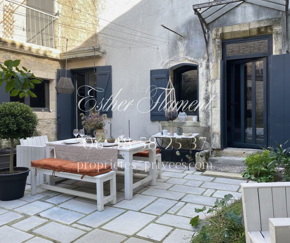 Maison 6 pièces 213 m² · à Caveirac · 213 m² · 348 000 €