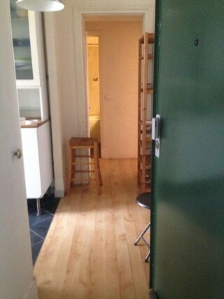  Appartement à louer 4 pièces 61 m²