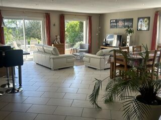  Maison  vendre 7 pices 172 m