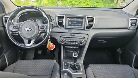 Sportage IV 1.7 CRDi 115 2WD Active - Toit ouvrant 2018 occasion 17000 La Rochelle