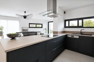  Villa à vendre 8 pièces 159 m²