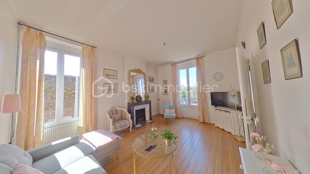 Vente Propriété/Château Maison Bourgeoise de 150 m² avec sous-sol semi enterré sur 538 m² de terrain Thorigny sur oreuse