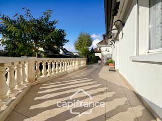  Maison à vendre 7 pièces 215 m²
